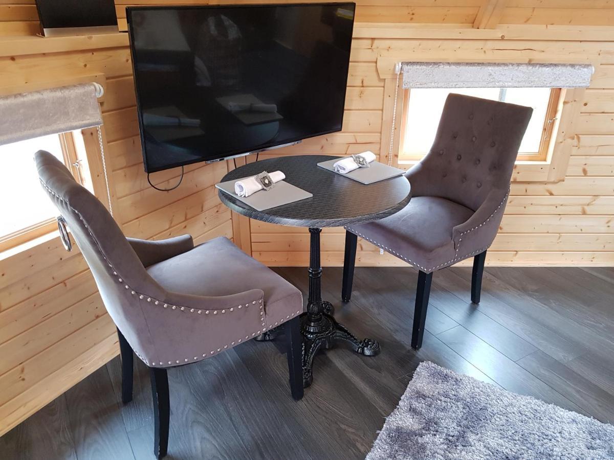 Unique Luxury Cabin 2 Inverness Exterior foto